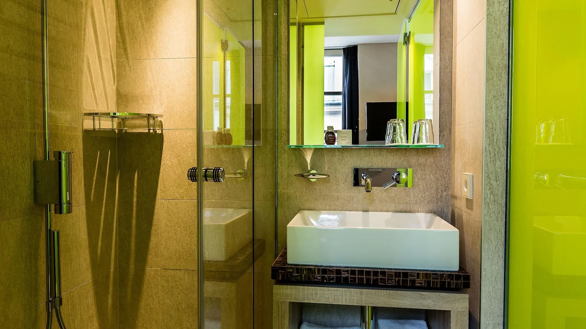 Hôtel de Lille Paris Hotel