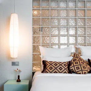Hotel Kube, Parigi