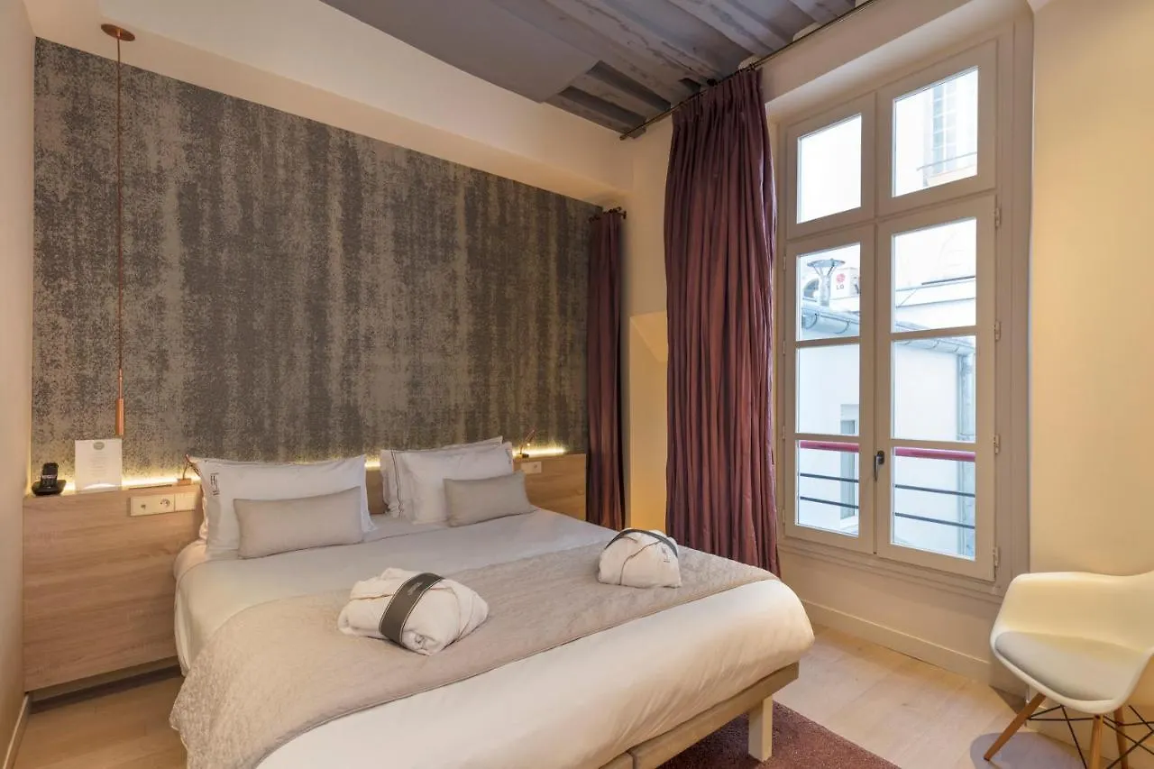 Hotel De Lille - Saint-Germain Des Pres Paris Frankreich