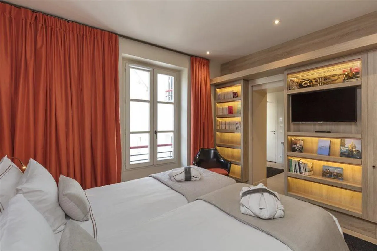 ****  Hotel De Lille - Saint-Germain Des Pres París Francia